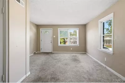 4502 June Avenue, Saint Louis, MO 63121 - Photo 3
