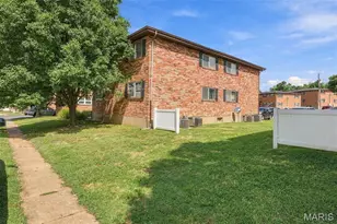 6739 Highland House Ct, Unincorporated, MO 63123 - Photo 5