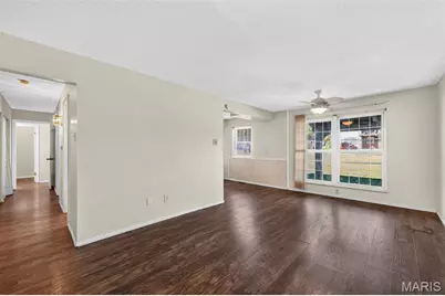 8732 Santa Bella Drive #D, Hazelwood, MO 63042 - Photo 5