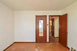 9441 Kathlyn Dr, Woodson Terrace, MO 63134 - Photo 11