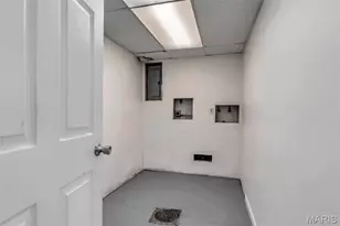 409 E 11th Street E, Washington, MO 63090 - Photo 27