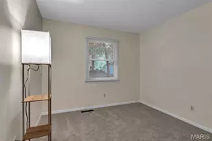 409 E 11th Street E, Washington, MO 63090 - Photo 19