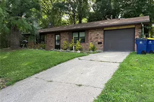 409 E 11th Street E, Washington, MO 63090 - Photo 1