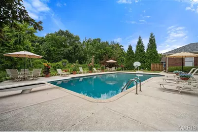 233 Brooktrail Court, Creve Coeur, MO 63141 - Photo 27