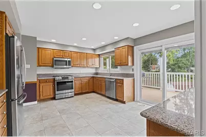 466 Caballero Court, Ballwin, MO 63021 - Photo 11
