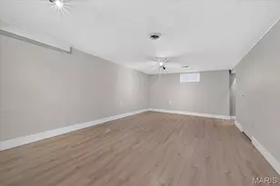 8561 Everett Ave, Saint Louis, MO 63117 - Photo 29