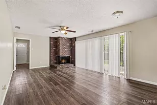 670 Brookstone Dr, Florissant, MO 63033 - Photo 3