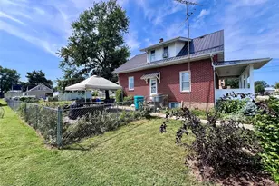 202 E Jefferson Ave, Robertsville, MO 65066 - Photo 7