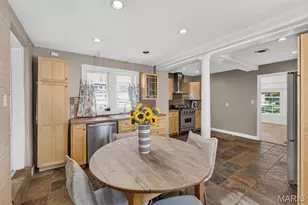 933 S Central Ave, Clayton, MO 63105 - Photo 7