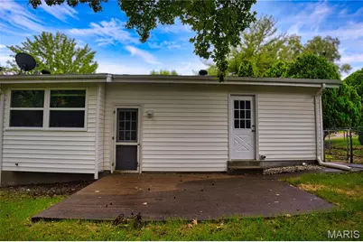 3535 Brookstone Drive, Florissant, MO 63033 - Photo 29
