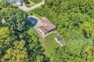 16200 Old Jamestown Rd, Florissant, MO 63034 - Photo 7