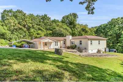16200 Old Jamestown Road, Florissant, MO 63034 - Photo 13