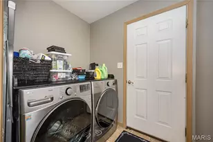 4617 Richmond Forest Dr, Florissant, MO 63034 - Photo 17