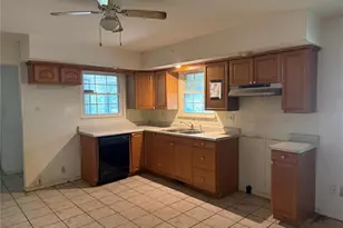507 Crestview St, Cuba, MO 65453 - Photo 3