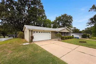 1621 Christy Dr, Saint Charles, MO 63303 - Photo 17