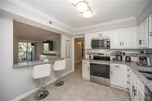 590 Sarah Ln, Saint Louis, MO 63141 - Photo 15