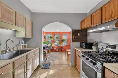 4404 Osceola Street, Saint Louis, MO 63116 - Photo 9