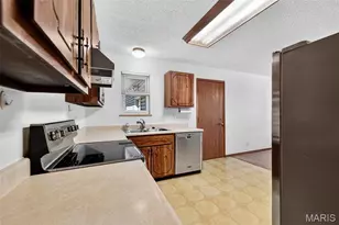 2152 Treasure Island Dr, Imperial, MO 63052 - Photo 11