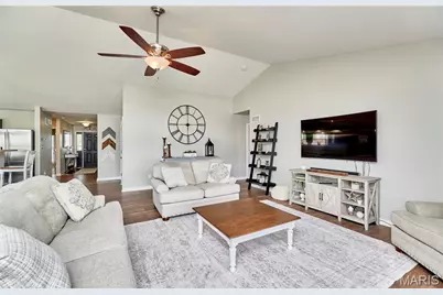 699 Springfield Drive, Wentzville, MO 63385 - Photo 17