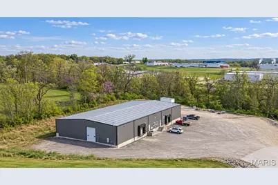 475 W Industrial Park Drive #B, Washington, MO 63090 - Photo 1