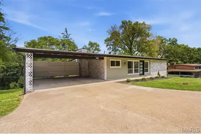 2431 Trossock Lane, Kirkwood, MO 63122 - Photo 7