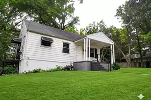 19 N Harvey Ave, Ferguson, MO 63135 - Photo 1