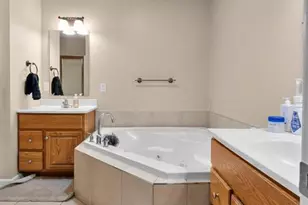 102 Stull Dr, Fenton, MO 63736 - Photo 19
