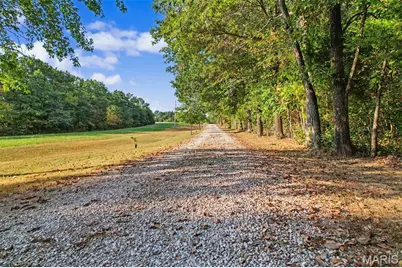 20054 Shady Tree Lane, Warrenton, MO 63383 - Photo 9
