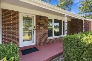 530 Mid Meadows Ln, Kirkwood, MO 63122 - Photo 3
