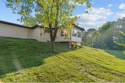9831 Sundown Square, Creve Coeur, MO 63141 - Photo 67