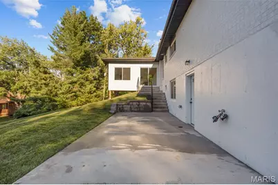 9831 Sundown Square, Creve Coeur, MO 63141 - Photo 71