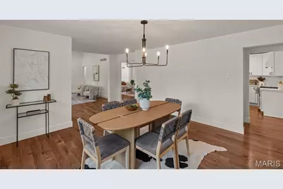 9831 Sundown Square, Creve Coeur, MO 63141 - Photo 15