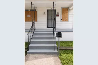 614 Fremont Avenue, Saint Louis, MO 63147 - Photo 1