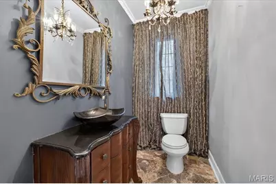 11822 Fairlind Drive, Saint Louis, MO 63127 - Photo 9