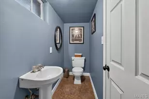 11822 Fairlind Dr, Saint Louis, MO 63127 - Photo 33