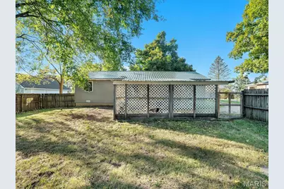 175 E Pine Street, Bourbon, MO 65441 - Photo 7