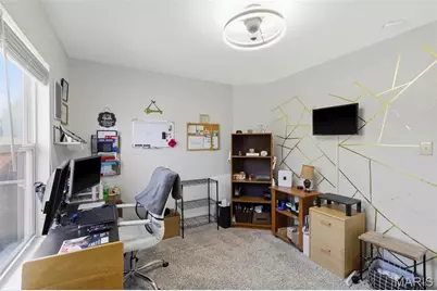15412 Jost Main Street, Florissant, MO 63034 - Photo 21