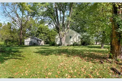 9847 Ventura Drive, Saint Louis, MO 63136 - Photo 13