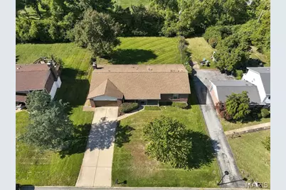 417 Nottingham Drive, Ballwin, MO 63011 - Photo 23