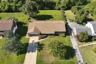417 Nottingham Dr, Ballwin, MO 63011 - Photo 23