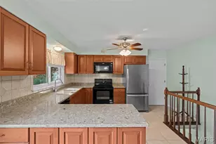 16500 Thunderhead Canyon Ct, Ballwin, MO 63011 - Photo 15