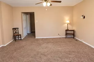 7817 Pennsylvania Ave, Saint Louis, MO 63111 - Photo 5