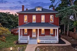 552 Clark St, Saint Charles, MO 63301 - Photo 1