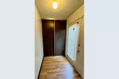 12428 Sea Lane Drive, Florissant, MO 63033 - Photo 3