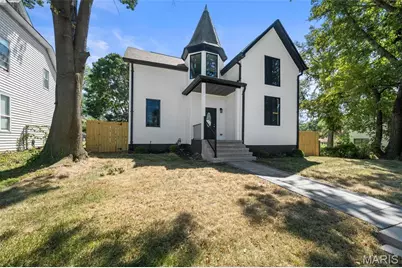 6252 Famous Avenue, Saint Louis, MO 63139 - Photo 1