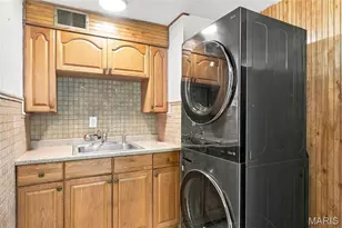 2 Marquette Dr, Florissant, MO 63031 - Photo 19