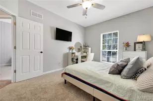 314 Pleasant Meadows Dr, Wentzville, MO 63385 - Photo 35