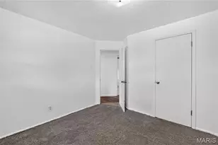 214 Oakridge Ln, Lake Saint Louis, MO 63367 - Photo 11