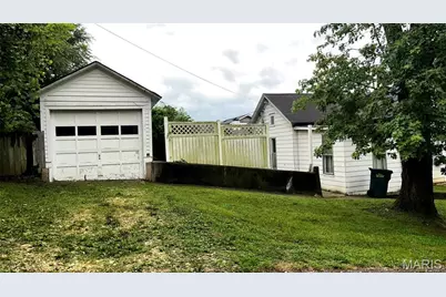 521 N 4th Street, Louisiana, MO 63353 - Photo 9