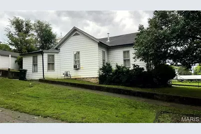 521 N 4th Street, Louisiana, MO 63353 - Photo 7